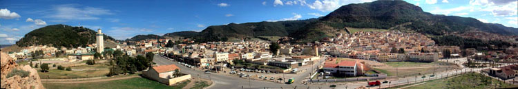 Azrou - Panoramique vu du rocher "Akchmir"